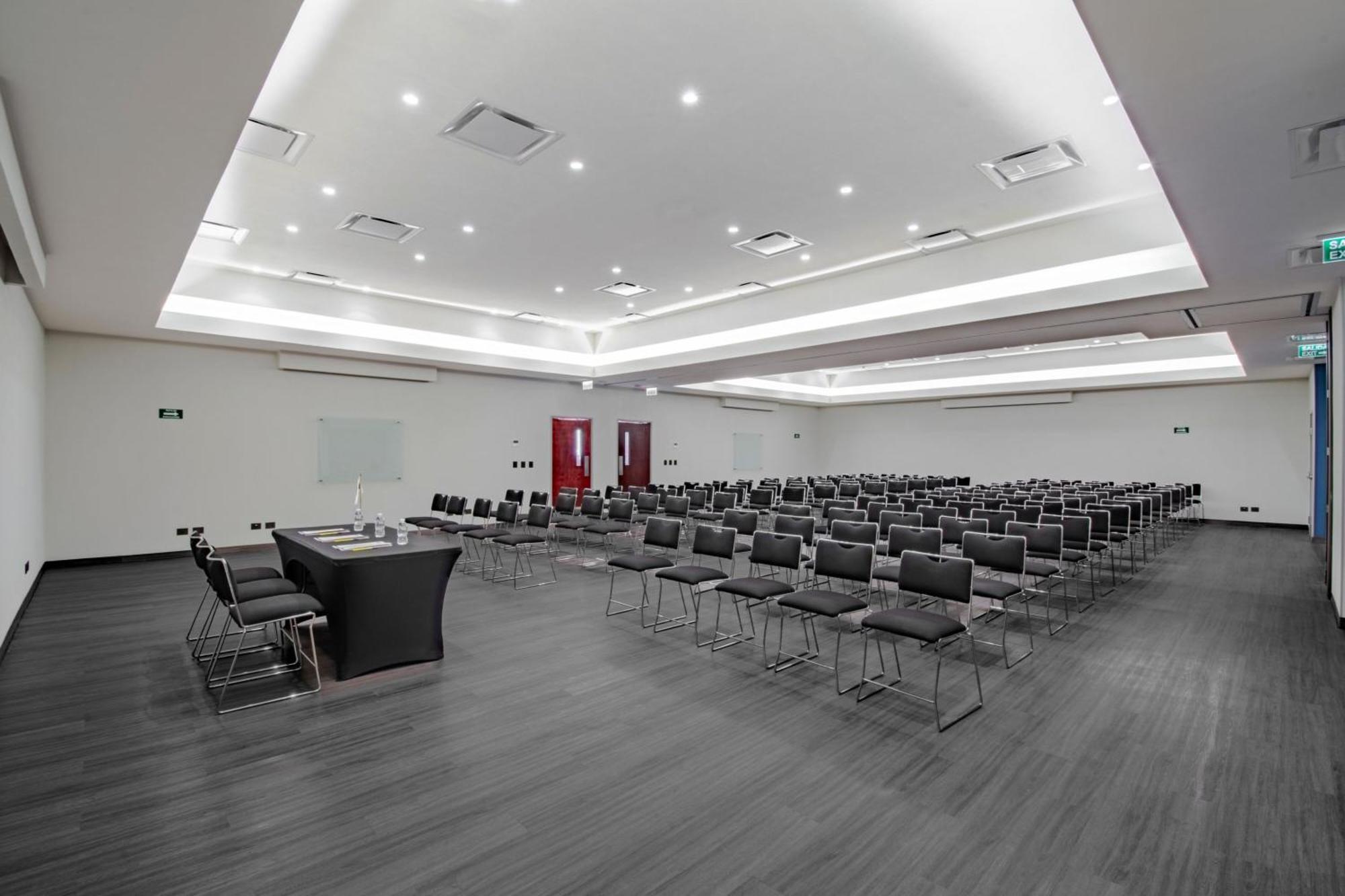 City Express By Marriott Hermosillo Bagian luar foto